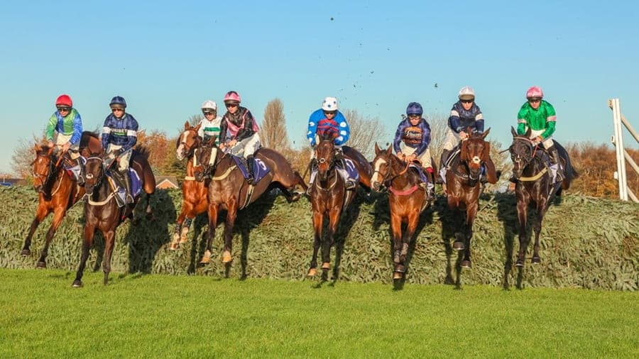 Aintree races preview for 6 December Becher Chase
